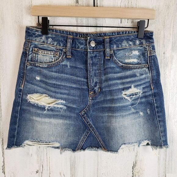 AEO Distressed Denim Mini Skirt Sz 2 - Picture 1 of 5